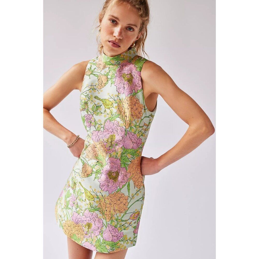 Elliatt Sunbeam Dress Size Small Pink Mockneck Floral Jacquard Cocktail Mini